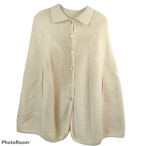 Vintage Montgomery Wards Women's Collared Cream Acrylic Cape One Size